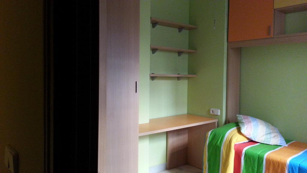 Апартаменты Duplex Donkey Parking Севилья Экстерьер фото
